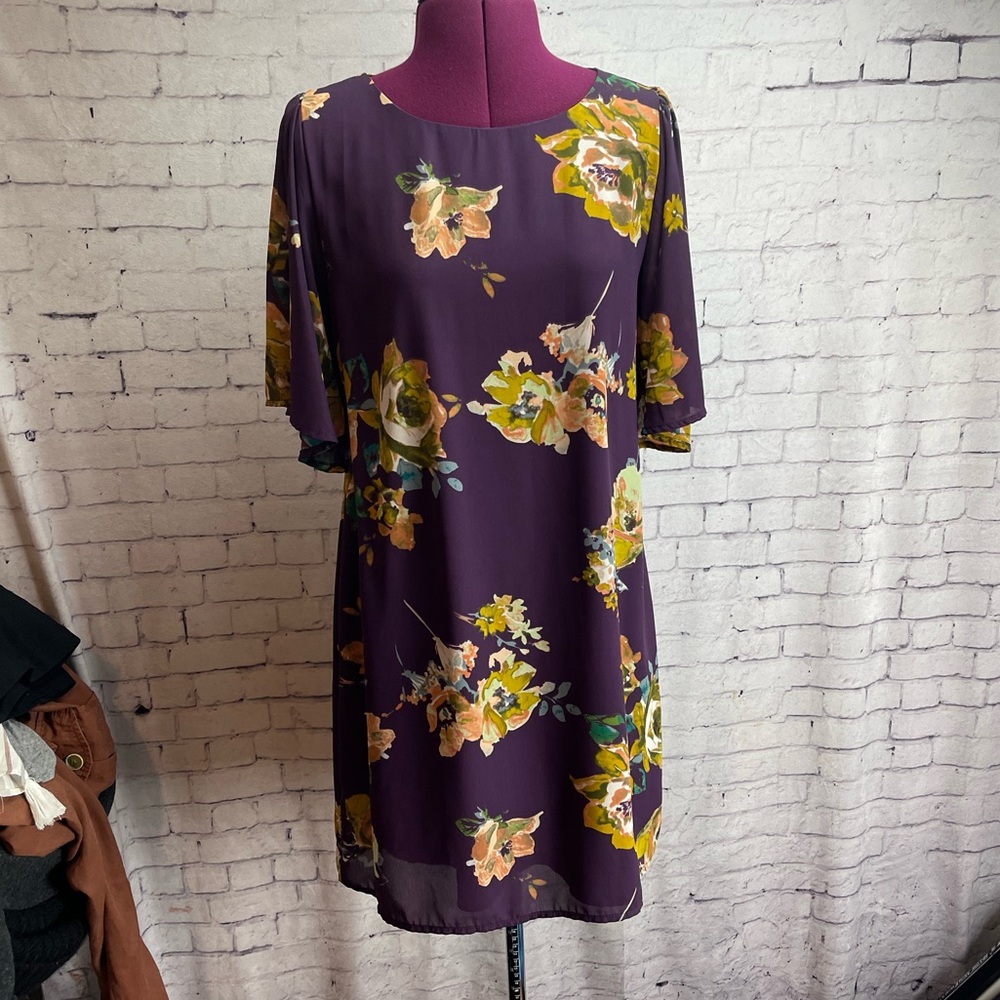 Everly size small purple dress with golden roses